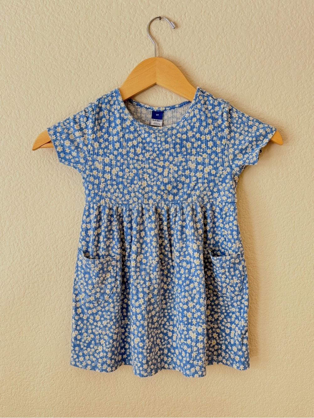 Old Navy Blue Floral Short Sleeve Pocket Dress for Kids